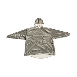 The Comfy sweatshirt - retails $39.99. New w/tags